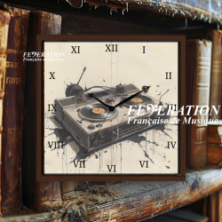 Analog Clock "Cassette...